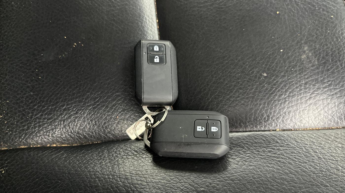 2019 Toyota Glanza G CVT, Petrol, Automatic, 1,05,461 km, Key Close Up