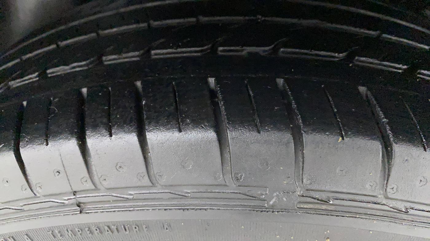 2021 KIA SELTOS GTX PLUS DCT 1.4 PETROL, Petrol, Automatic, 42,228 km, Left Rear Tyre Tread