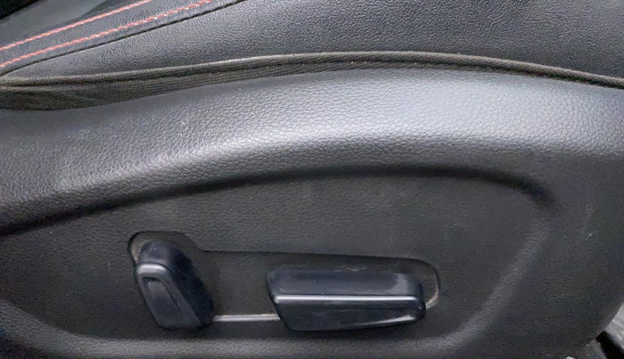 2021 KIA SELTOS GTX PLUS DCT 1.4 PETROL, Petrol, Automatic, 42,228 km, Driver Side Adjustment Panel