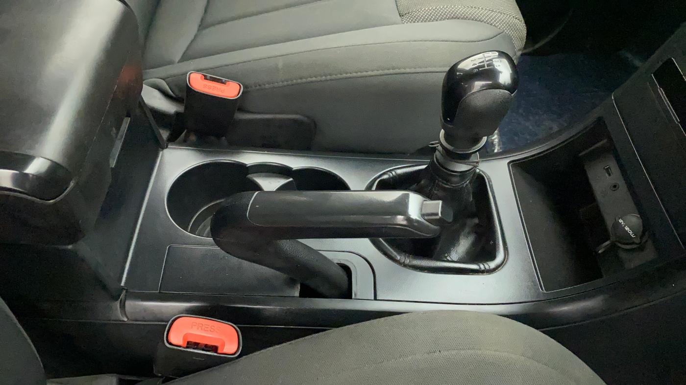 2019 Mahindra XUV500 W5, Diesel, Manual, 56,687 km, Gear Lever