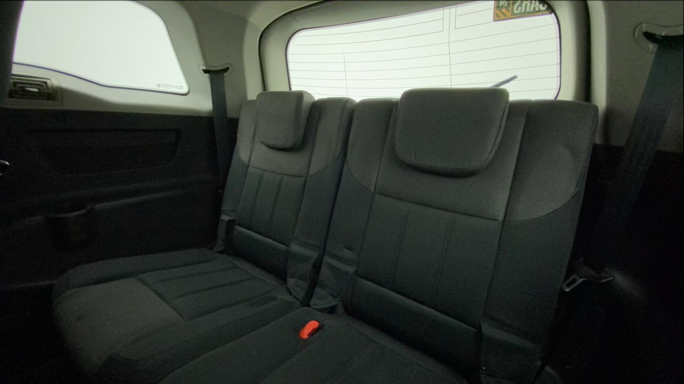 2019 Mahindra XUV500 W5, Diesel, Manual, 56,687 km, Third Seat Row ( optional )