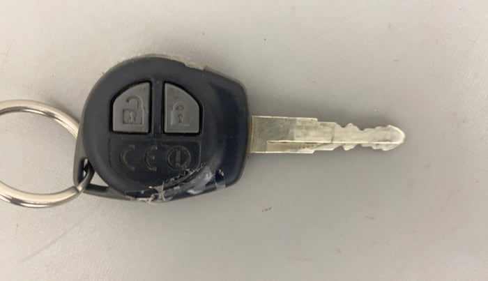 2019 Maruti Dzire VXI, Petrol, Manual, 1,29,344 km, Key Close Up