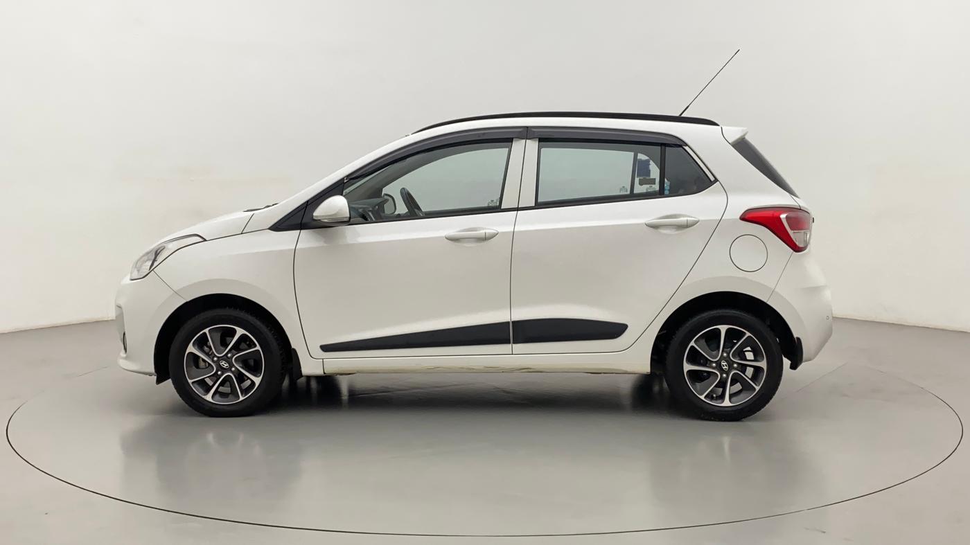2017 Hyundai Grand i10 SPORTZ (O) 1.2 AT VTVT, Petrol, Automatic, 27,539 km, Left Side