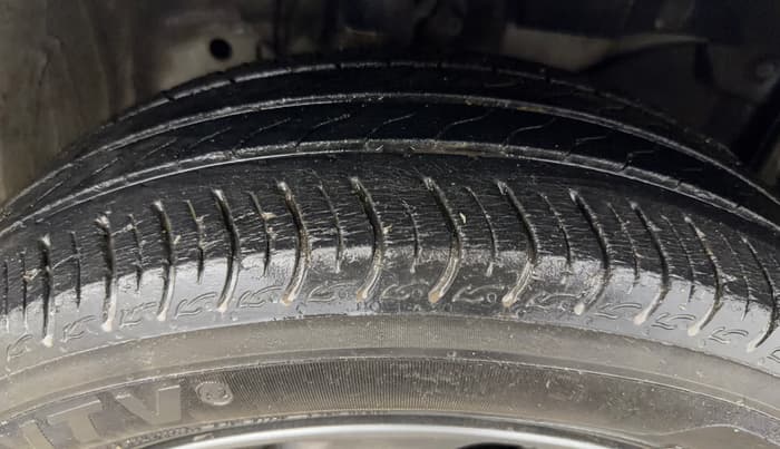 2019 Honda Amaze 1.2L I-VTEC VX CVT, Petrol, Automatic, 38,871 km, Right Front Tyre Tread