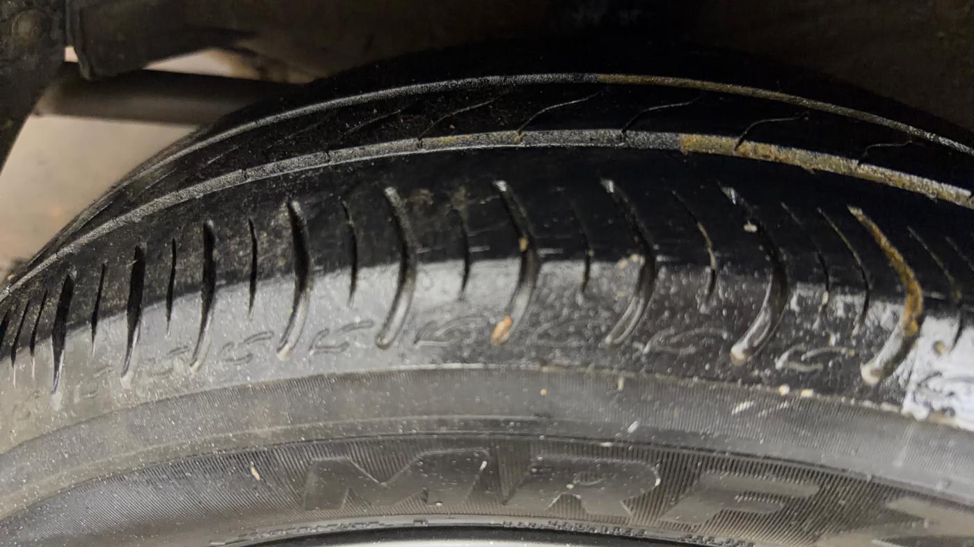 2019 Honda Amaze 1.2L I-VTEC VX CVT, Petrol, Automatic, 38,871 km, Right Rear Tyre Tread