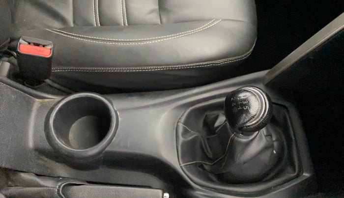 2022 Toyota Innova Crysta 2.7 VX 7 STR, Petrol, Manual, 36,534 km, Gear Lever