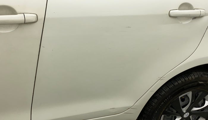 2015 Maruti Swift VXI, Petrol, Manual, 80,189 km, Rear left door - Minor scratches