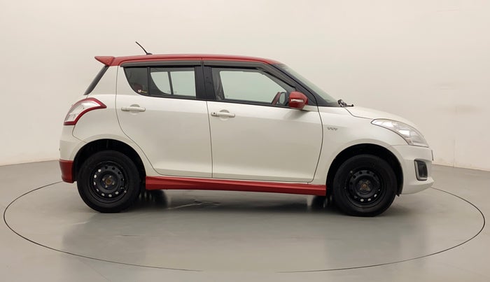 2015 Maruti Swift VXI, Petrol, Manual, 24,452 km, Right Side View