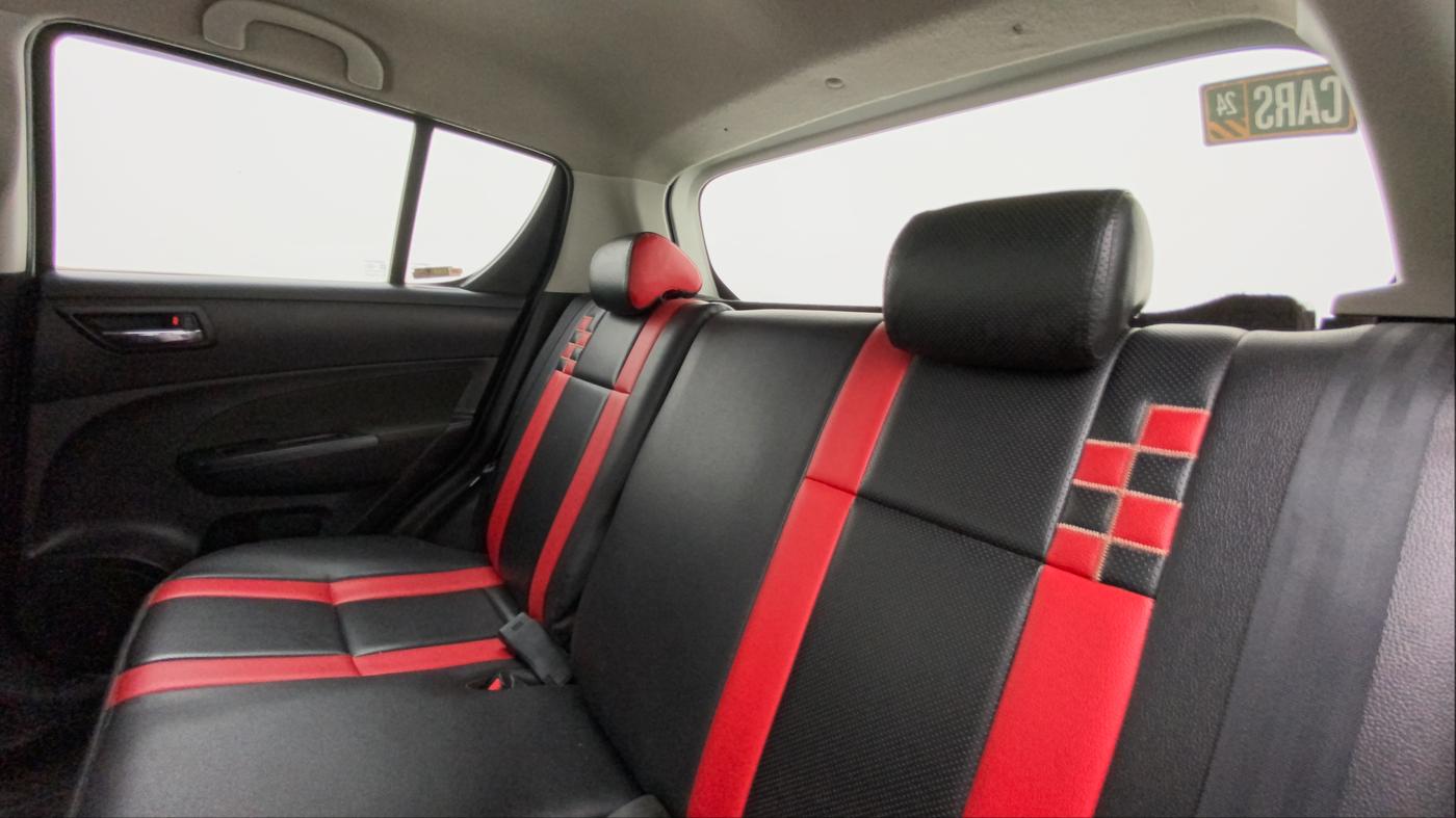 2015 Maruti Swift VXI, Petrol, Manual, 24,452 km, Right Side Rear Door Cabin