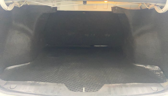 2018 Maruti Ciaz S 1.4 MT PETROL, Petrol, Manual, 49,086 km, Boot Inside