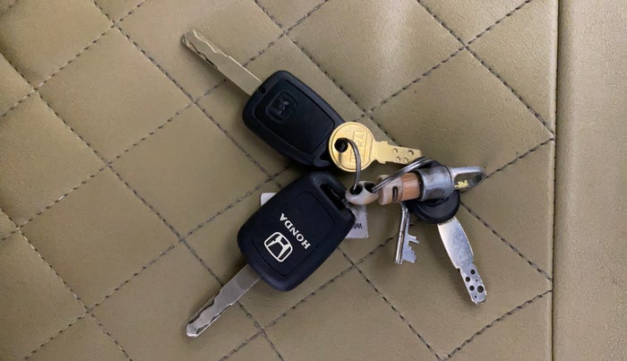 2016 Honda City 1.5L I-VTEC V MT, Petrol, Manual, 86,593 km, Key Close Up