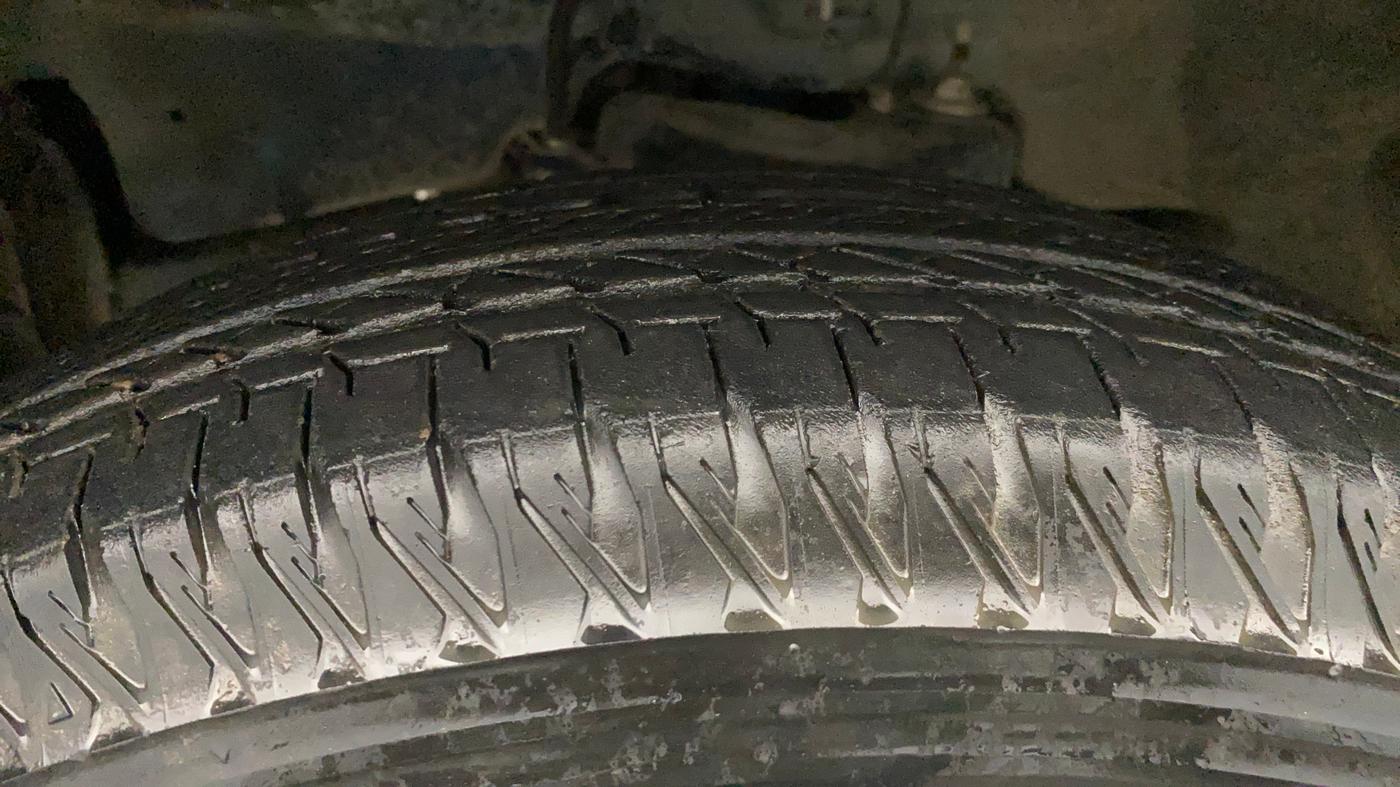 2023 Maruti JIMNY ZETA ALL GRIP PRO AT, Petrol, Automatic, 21,760 km, Left Front Tyre Tread