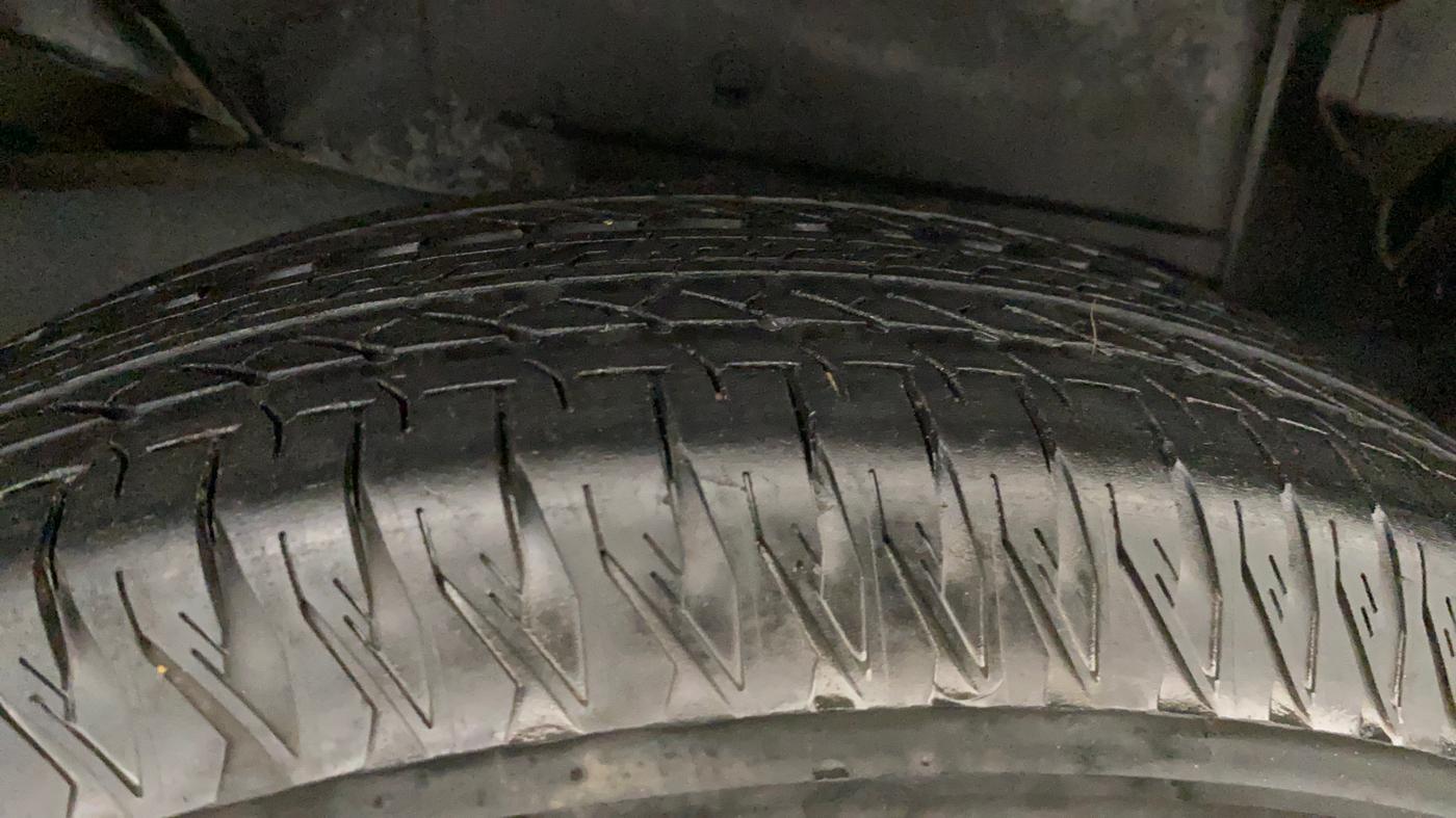 2023 Maruti JIMNY ZETA ALL GRIP PRO AT, Petrol, Automatic, 21,760 km, Right Rear Tyre Tread