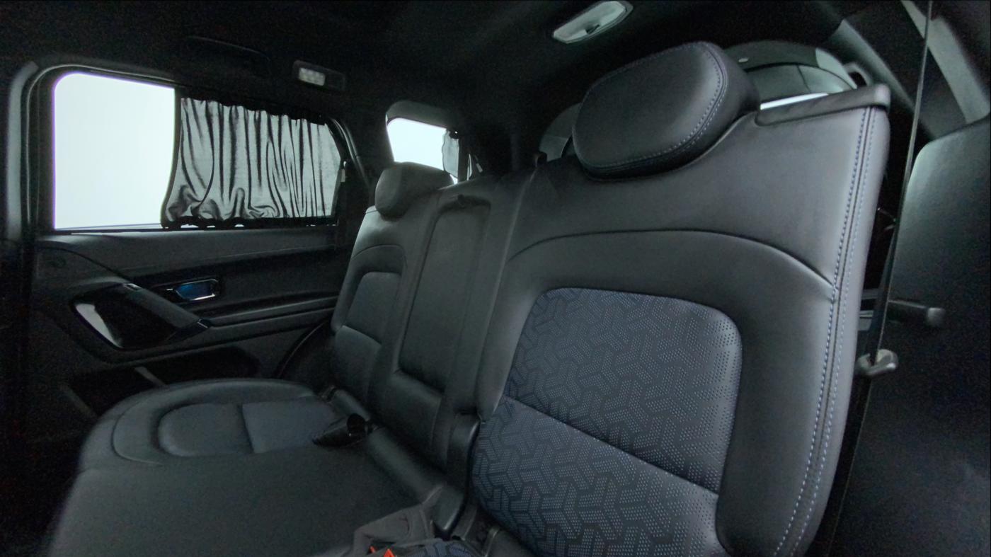 2022 Tata Safari XZA PLUS DARK EDITION, Diesel, Automatic, 49,441 km, Right Side Rear Door Cabin