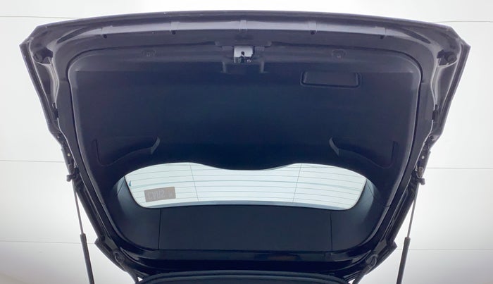 2022 Tata Safari XZA PLUS DARK EDITION, Diesel, Automatic, 49,441 km, Boot Door Open