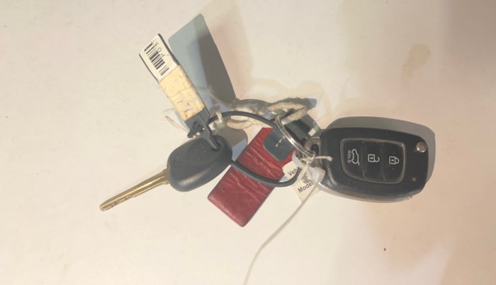 2015 Hyundai Elite i20 MAGNA 1.2, Petrol, Manual, 64,232 km, Key Close Up