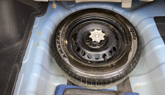 2014 Hyundai Xcent S (O) 1.2, Petrol, Manual, 49,491 km, Spare Tyre