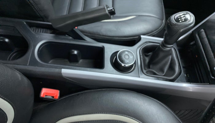 2020 Tata NEXON XM SUNROOF DIESEL, Diesel, Manual, 56,519 km, Gear Lever
