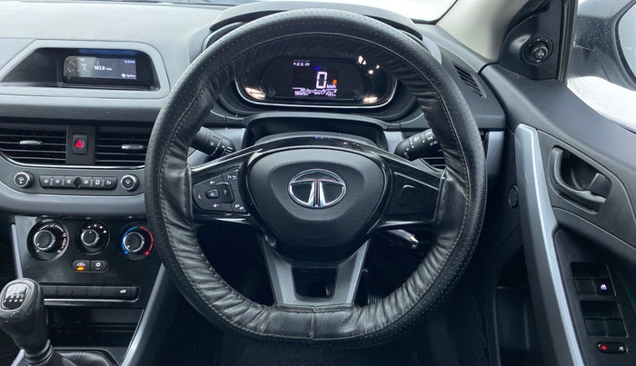 2020 Tata NEXON XM SUNROOF DIESEL, Diesel, Manual, 56,519 km, Steering Wheel Close Up