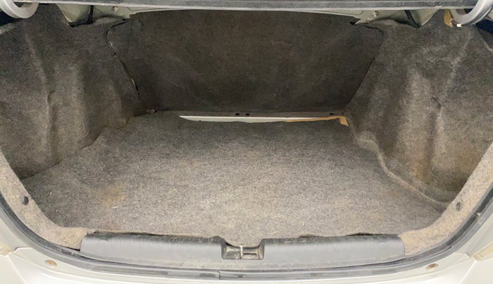 2015 Honda Amaze 1.2L I-VTEC S, Petrol, Manual, 42,669 km, Boot Inside
