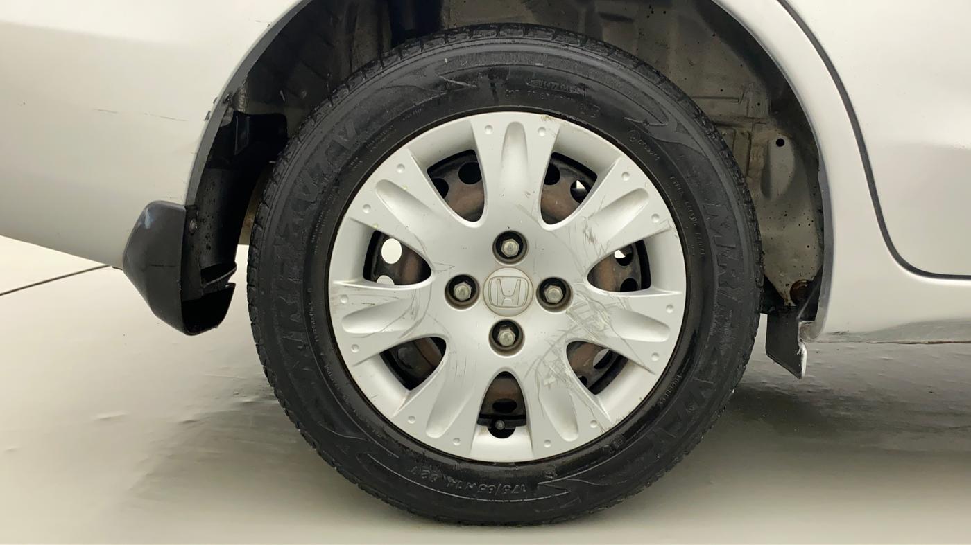 2015 Honda Amaze 1.2L I-VTEC S, Petrol, Manual, 42,669 km, Right Rear Wheel