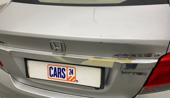 2015 Honda Amaze 1.2L I-VTEC S, Petrol, Manual, 42,669 km, Dicky (Boot door) - Minor scratches