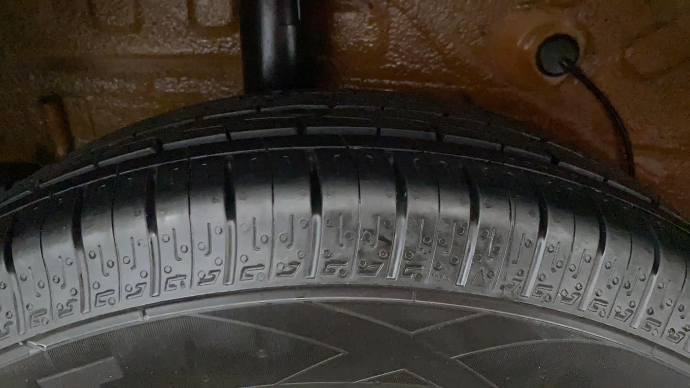 2017 Maruti Celerio X ZXI (O) AMT, Petrol, Automatic, 90,161 km, Right Rear Tyre Tread