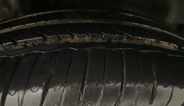 2016 Honda City 1.5L I-VTEC VX CVT, Petrol, Automatic, 60,810 km, Right Rear Tyre Tread