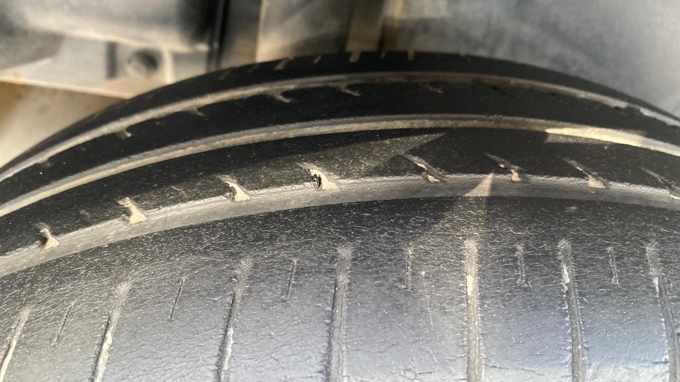 2015 Maruti Ciaz VXI, Petrol, Manual, 25,266 km, Right Rear Tyre Tread