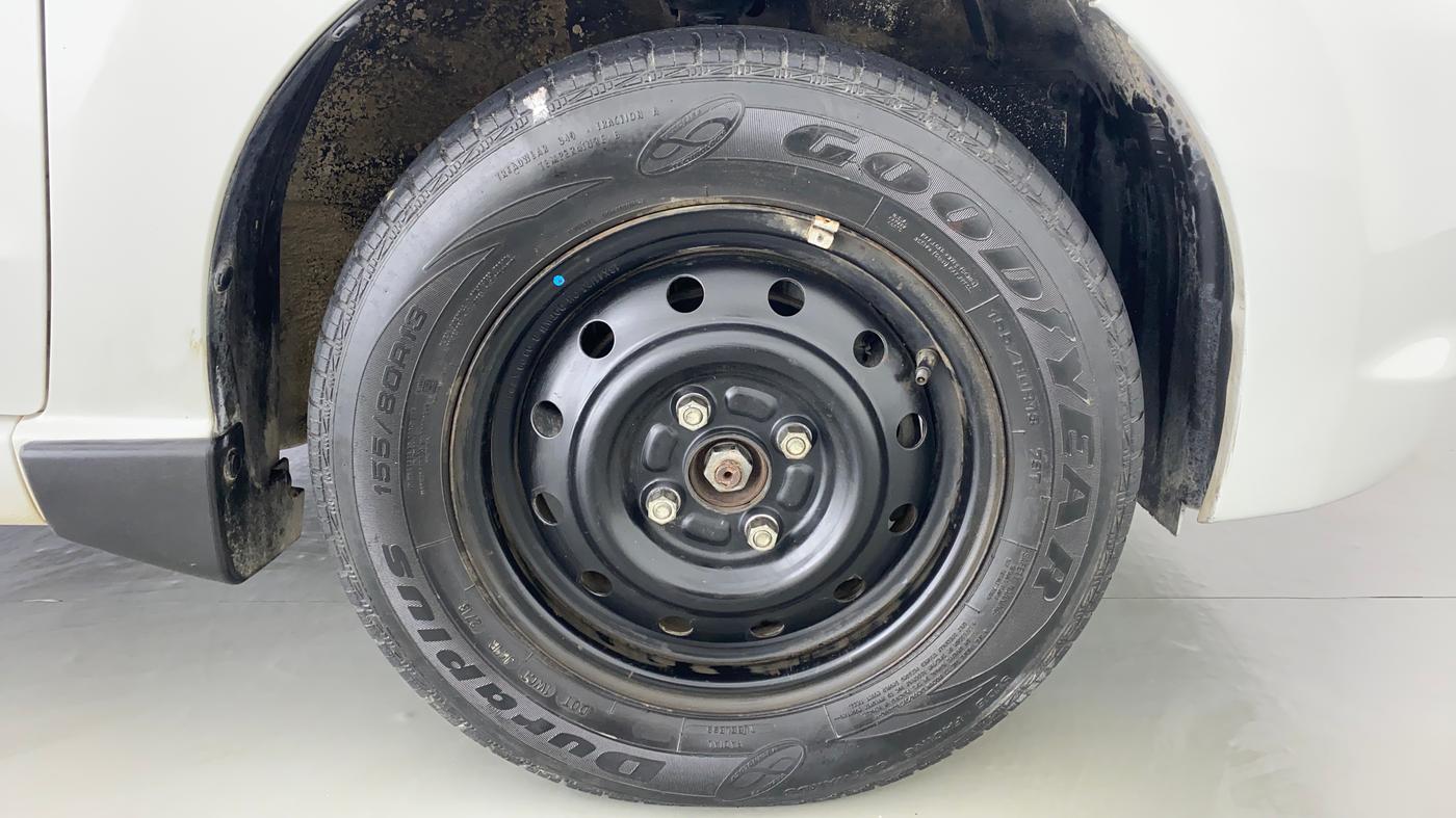 2009 Maruti A Star VXI, Petrol, Manual, 47,887 km, Right Front Wheel