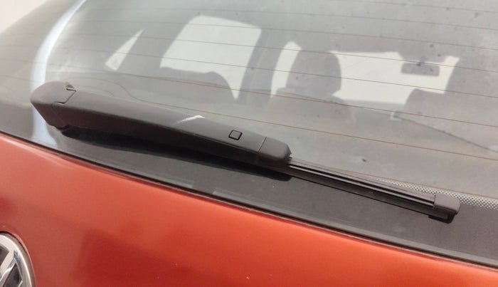 2014 Volkswagen Polo HIGHLINE1.2L, Petrol, Manual, 84,462 km, Rear Wiper