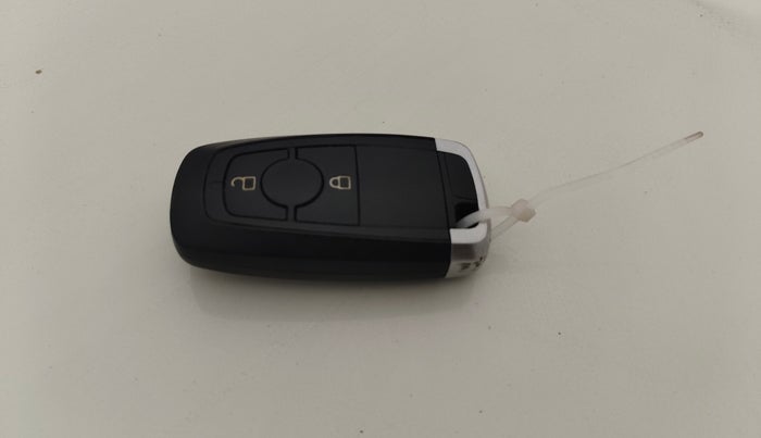 2019 Ford Ecosport TITANIUM 1.5L PETROL, Petrol, Manual, 1,15,488 km, Key Close Up