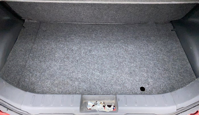 2018 Maruti Alto 800 LXI OPT, Petrol, Manual, 23,035 km, Boot Inside