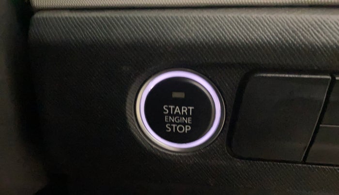 2023 Tata PUNCH ACCOMPLISHED DAZZLE SUNROOF CNG MT, CNG, Manual, 32,902 km, Keyless Start/ Stop Button