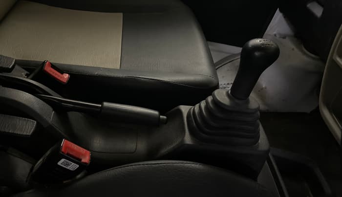 2023 Maruti Eeco 5 STR AC CNG, CNG, Manual, 54,766 km, Gear Lever