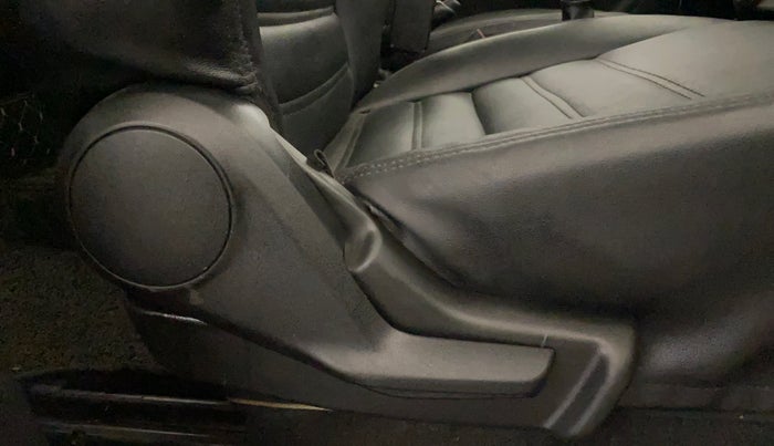 2023 Maruti IGNIS SIGMA 1.2, CNG, Manual, 54,153 km, Driver Side Adjustment Panel