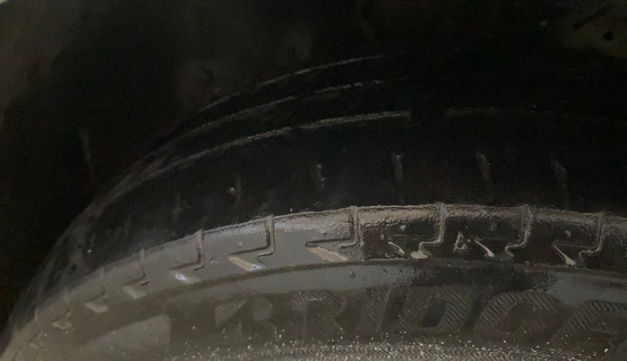 2023 Maruti IGNIS SIGMA 1.2, CNG, Manual, 54,153 km, Left Front Tyre Tread