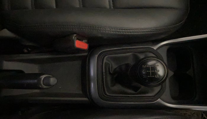 2023 Maruti IGNIS SIGMA 1.2, CNG, Manual, 54,153 km, Gear Lever