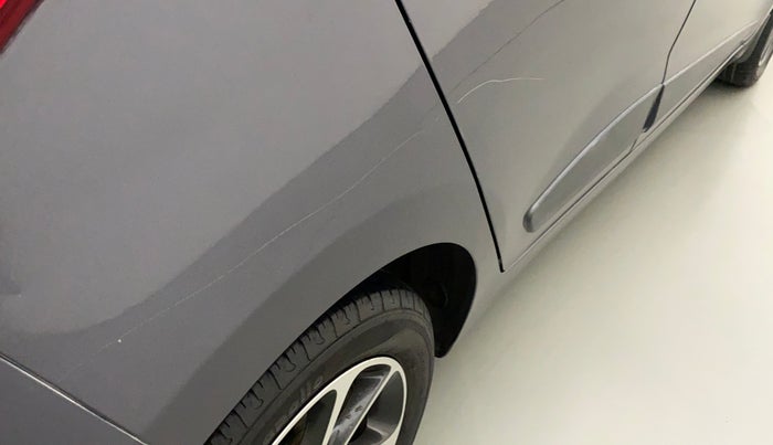 2017 Hyundai Grand i10 SPORTZ (O) AT 1.2 KAPPA VTVT, Petrol, Automatic, 25,723 km, Right quarter panel - Minor scratches