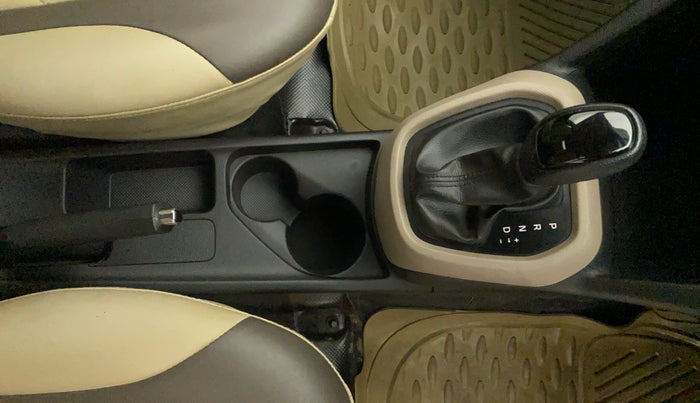 2017 Hyundai Grand i10 SPORTZ (O) AT 1.2 KAPPA VTVT, Petrol, Automatic, 25,723 km, Gear Lever