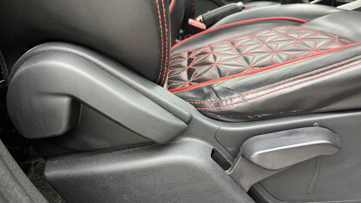 2018 Ford Ecosport TITANIUM 1.5L PETROL, Petrol, Manual, 57,250 km, Driver Side Adjustment Panel