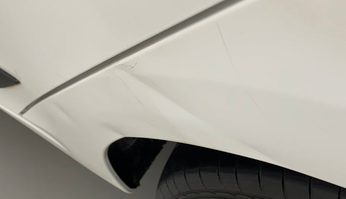 2015 Hyundai Elite i20 ASTA 1.4 CRDI, Diesel, Manual, 81,697 km, Left quarter panel - Slightly dented