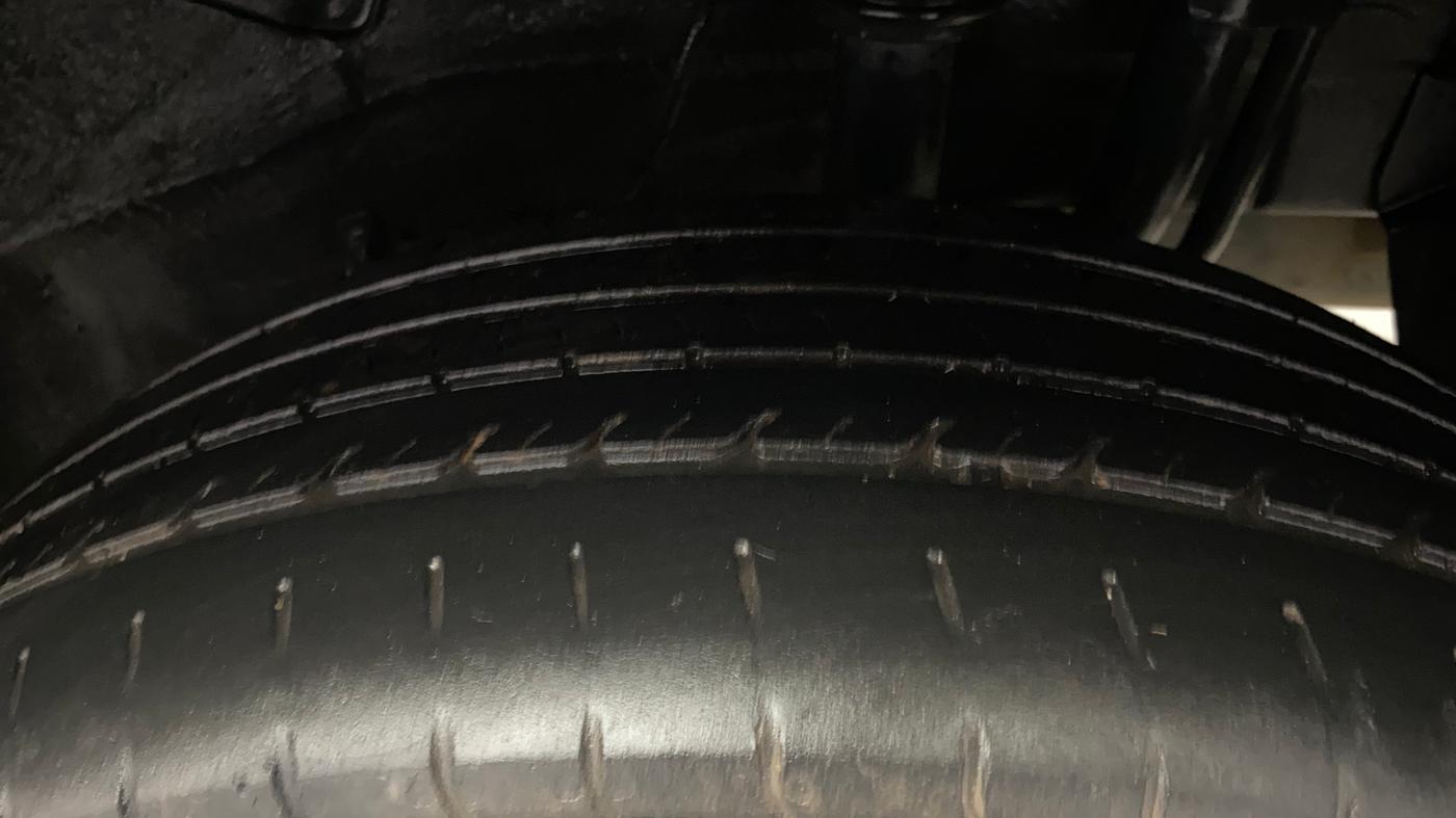 2021 Tata NEXON XMA SUNROOF PETROL, Petrol, Automatic, 45,261 km, Left Rear Tyre Tread