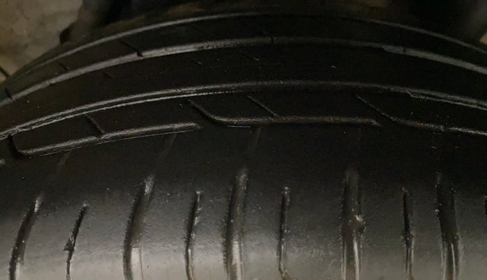 2020 Hyundai VENUE SX 1.0 TURBO IMT, Petrol, Manual, 61,085 km, Left Rear Tyre Tread