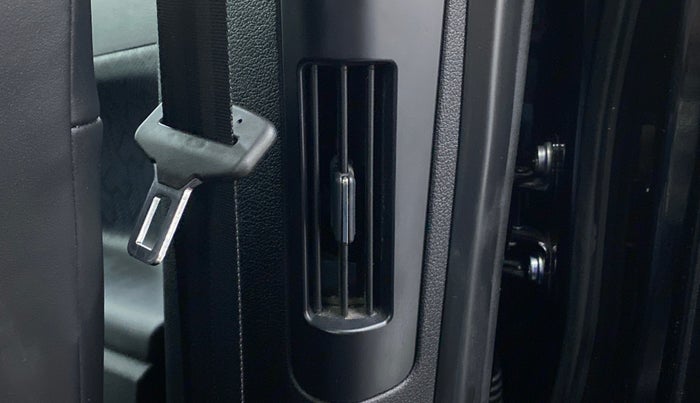 2022 Tata Safari XZA+ DARK EDITION , Diesel, Automatic, 15,172 km, Rear AC Vents