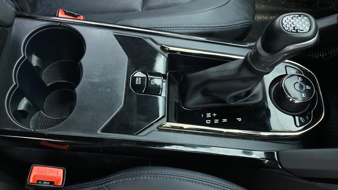 2022 Tata Safari XZA+ DARK EDITION , Diesel, Automatic, 15,172 km, Gear Lever