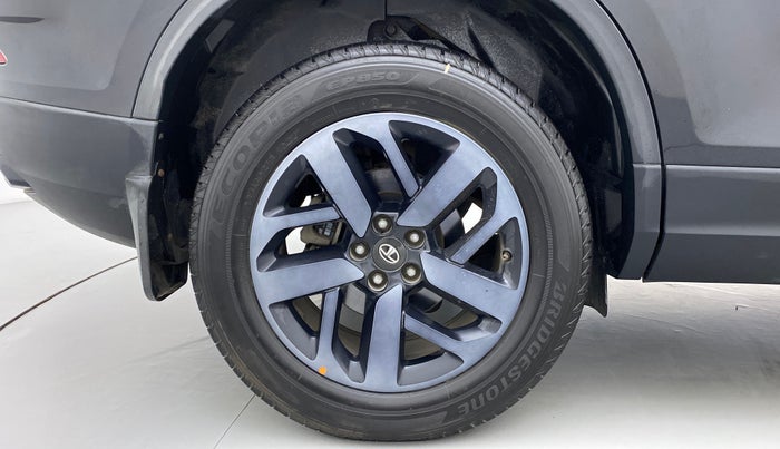 2022 Tata Safari XZA+ DARK EDITION , Diesel, Automatic, 15,172 km, Right Rear Wheel