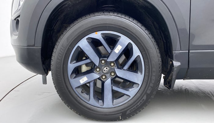 2022 Tata Safari XZA+ DARK EDITION , Diesel, Automatic, 15,172 km, Left Front Wheel