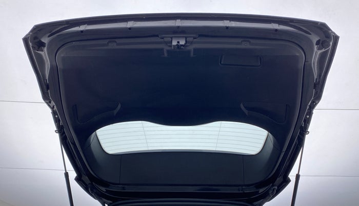 2022 Tata Safari XZA+ DARK EDITION , Diesel, Automatic, 15,172 km, Boot Door Open
