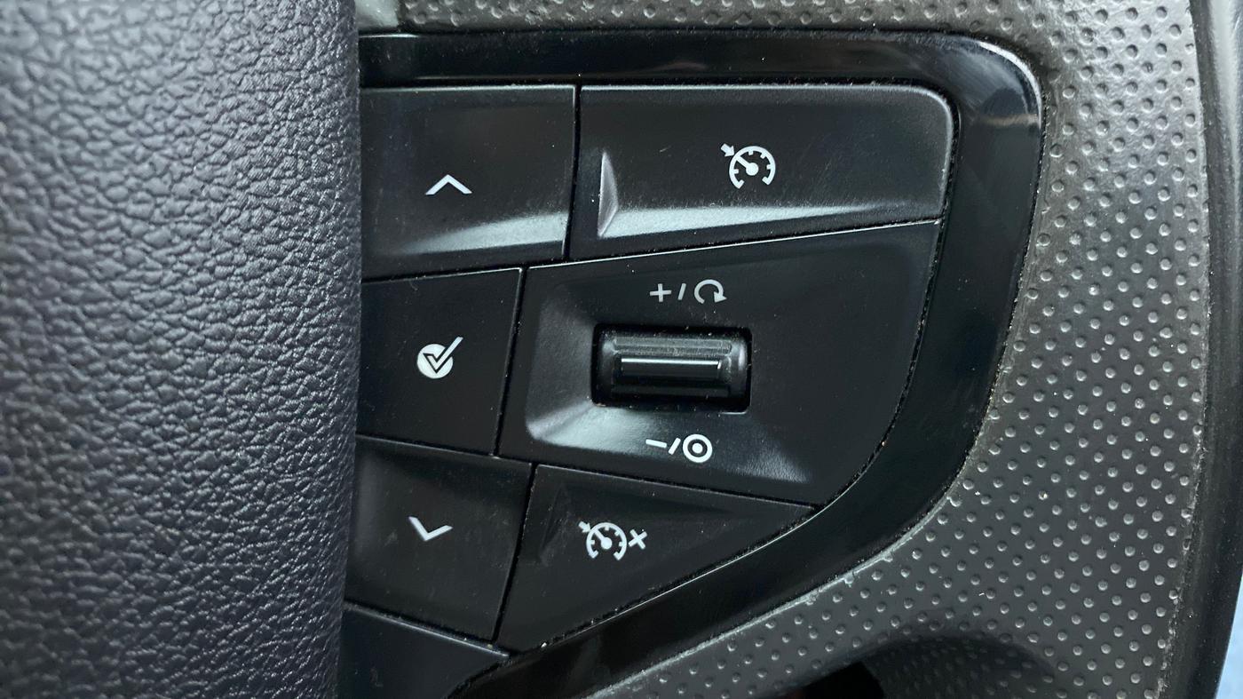 2022 Tata Safari XZA+ DARK EDITION , Diesel, Automatic, 15,172 km, Adaptive Cruise Control